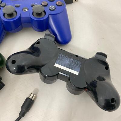 -215- GAMES | Vintage Video Game Controllers