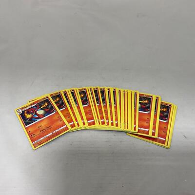 -235- POKÃ‰MON | 2020 Charmeleon Pokemon Cards