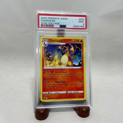 -243- POKÃ‰MON | Charizard 025/185 Vivid Voltage PSA 9 MINT