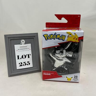 -255- POKÃ‰MON | 25 Year Anniversary Silver Pikachu Figure
