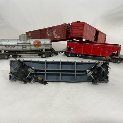 -262- TRAINS | Mixed Vintage Train Cars