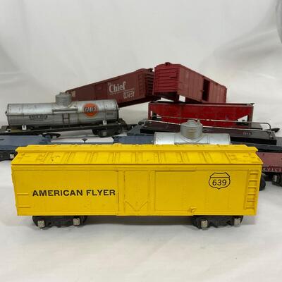 -262- TRAINS | Mixed Vintage Train Cars