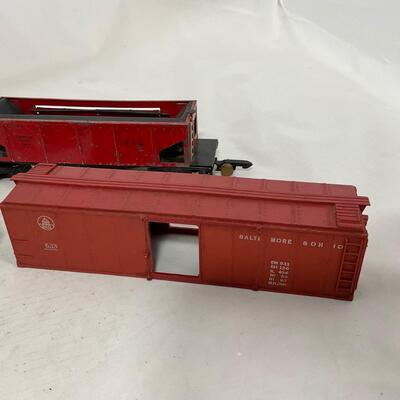 -262- TRAINS | Mixed Vintage Train Cars