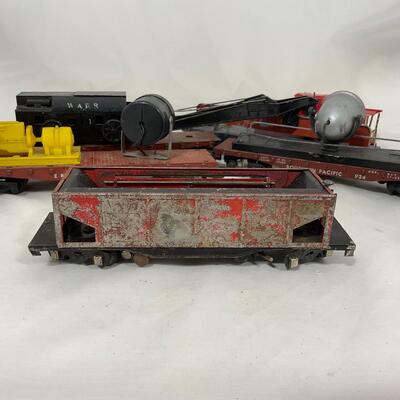 -264- TRAINS | 1950â€™s American Flyer Mixed Train Cars