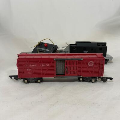 -265- TRAINS | 1950â€™s American Flyer Mixed Train Cars