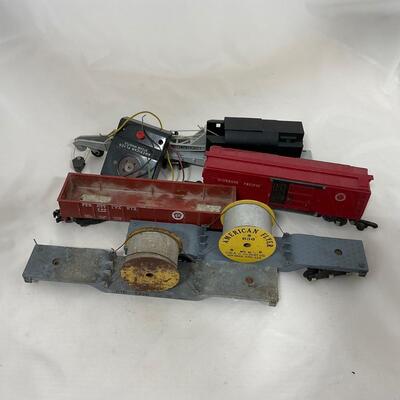 -265- TRAINS | 1950â€™s American Flyer Mixed Train Cars