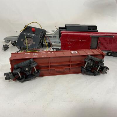 -265- TRAINS | 1950â€™s American Flyer Mixed Train Cars