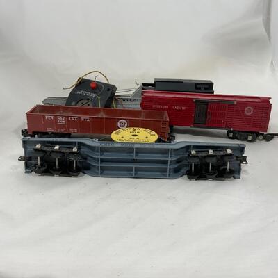 -265- TRAINS | 1950â€™s American Flyer Mixed Train Cars