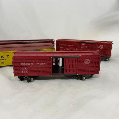 -266- TRAINS | 1950â€™s American Flyer Box Cars