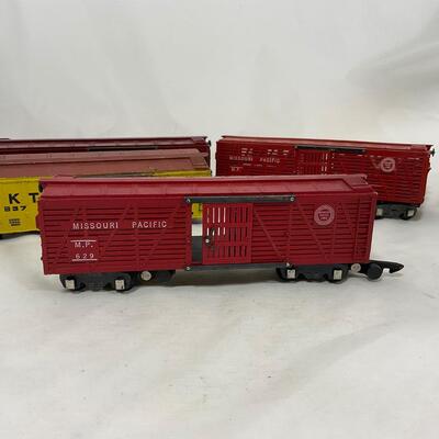 -266- TRAINS | 1950â€™s American Flyer Box Cars