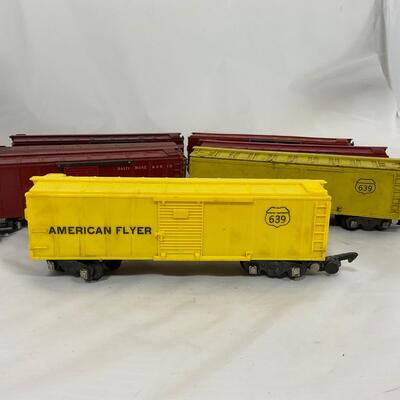 -266- TRAINS | 1950â€™s American Flyer Box Cars