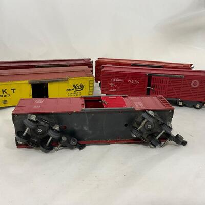 -266- TRAINS | 1950â€™s American Flyer Box Cars