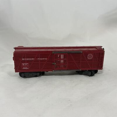 -266- TRAINS | 1950â€™s American Flyer Box Cars