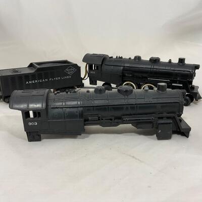 -269- TRAINS | Vintage Mixed Train Cars