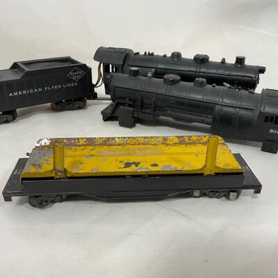 -269- TRAINS | Vintage Mixed Train Cars
