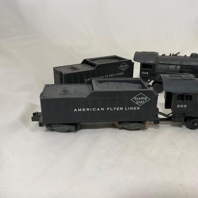 -270- TRAINS | Vintage American Flyer Engine #303 with Tender