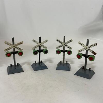 -271- TRAINS | Vintage Model Rail Road Crossing