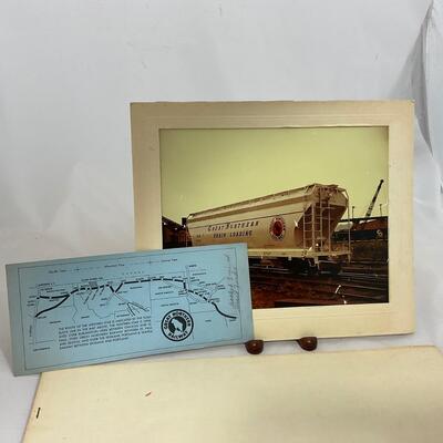 -284- TRAINS | Vintage Train Photos and Paper