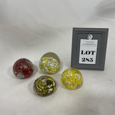-285- VINTAGE | Glass Paper Weights