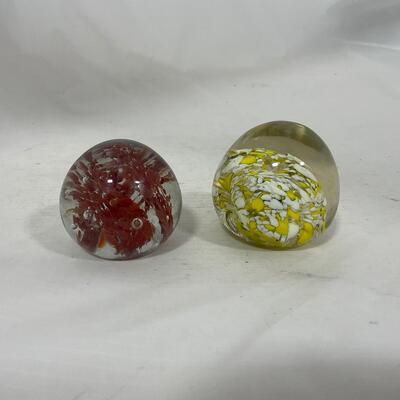 -285- VINTAGE | Glass Paper Weights