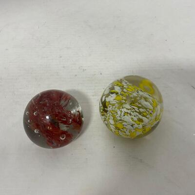 -285- VINTAGE | Glass Paper Weights