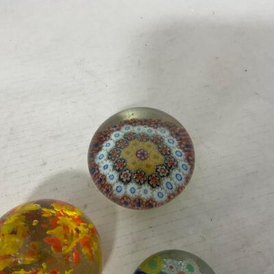 -286- VINTAGE | Glass Paper Weights