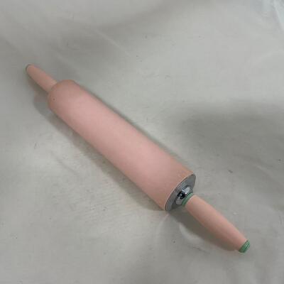 -290- VINTAGE | Mid Century Pink Rolling Pin