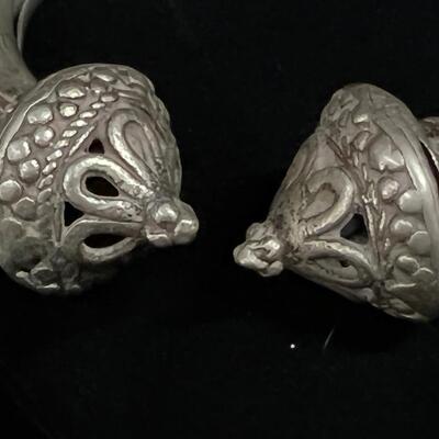 Rare Ethnic East Indian Holloware Bracelet in cultural silver
