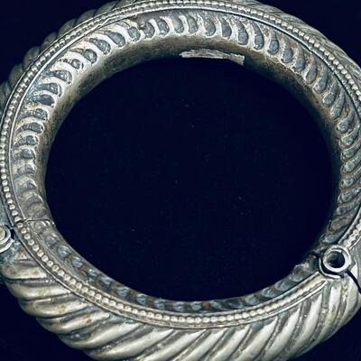 Antique East Indian hinged holloware bracelet