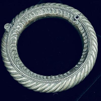 Antique East Indian hinged holloware bracelet