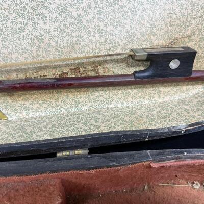Antique Violin marked Stradiurius Cremonensis w case bow etc