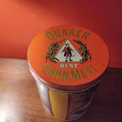 Quaker Best Corn Meal Tin