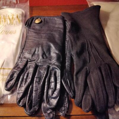 Set of Five Fabulous Vintage Pair of Gloves