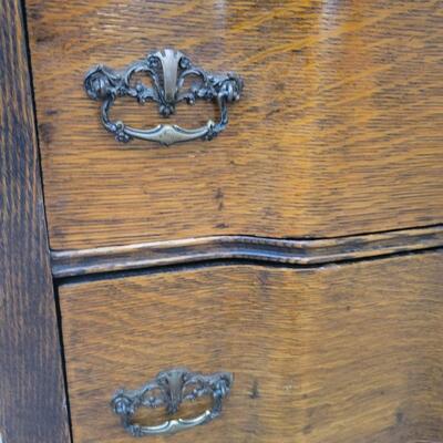 ANTIQUE TIGER OAK DRESSER W/ ATTACHED MIRROR