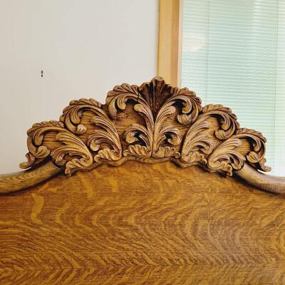 ANTIQUE TIGER OAK FRAME, MATTRESS & BOX SPRING - (MATTRESS SET MADE IN TOPEKA)