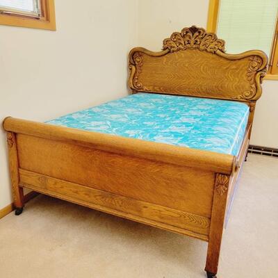 ANTIQUE TIGER OAK FRAME, MATTRESS & BOX SPRING - (MATTRESS SET MADE IN TOPEKA)