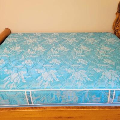 ANTIQUE TIGER OAK FRAME, MATTRESS & BOX SPRING - (MATTRESS SET MADE IN TOPEKA)
