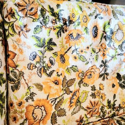 AMAZING MID-CENTURY BURLAP SUNFLOWERS SOFA