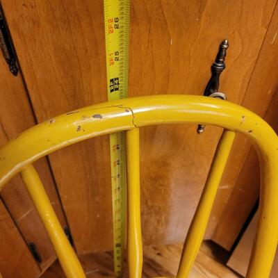 VINTAGE YELLOW PAINTED GROVER CHILDRENS CHAIR