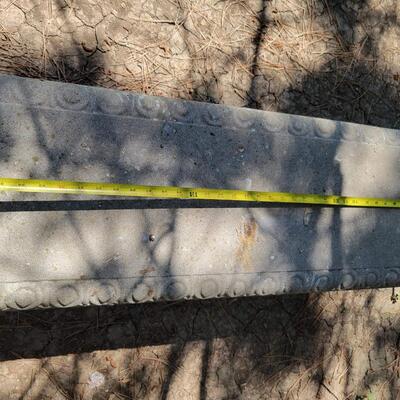 OUTDOOR CONCRETE BENCH