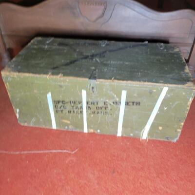 VINTAGE WOOD FORT RILEY ARM TRUNK
