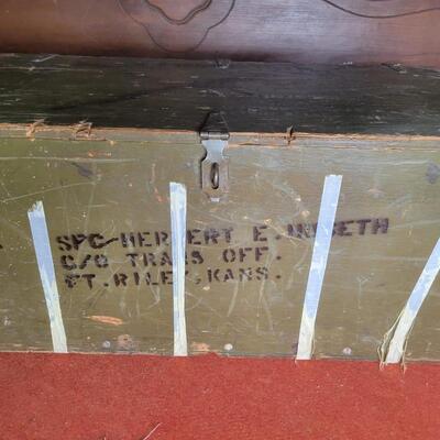 VINTAGE WOOD FORT RILEY ARM TRUNK