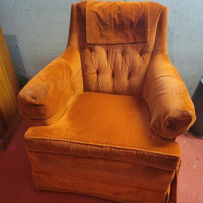 HARMONY HOUSE SEARS VINTAGE ORANGE CHAIR
