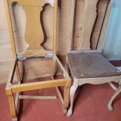 CHAIR PAIR NEEDS REFINISHING