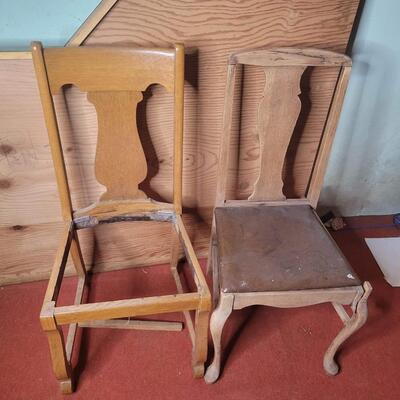 CHAIR PAIR NEEDS REFINISHING