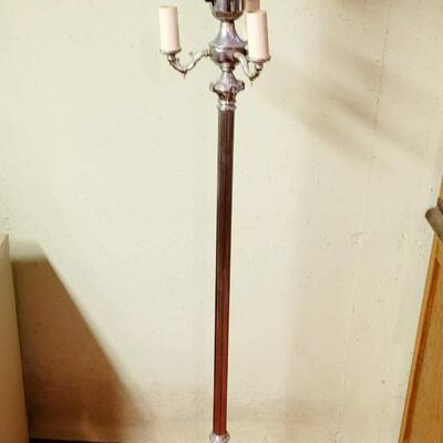 ANTIQUE ORNATE FLOOR LAMP - NEEDS REWIRED