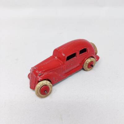 VINTAGE DIECAST TOY CAR