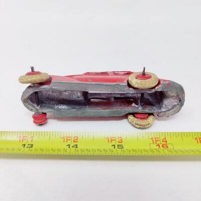 VINTAGE DIECAST TOY CAR