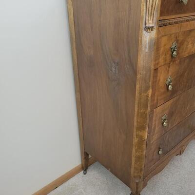 BEAUTIFUL ANTIQUE 1930S CHEST OF DRAWERS