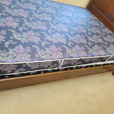 BEAUTIFUL ANTIQUE BEDFRAME W/ SPECIALTY SIZE MATTRESS SET MADE IN TOPEKA